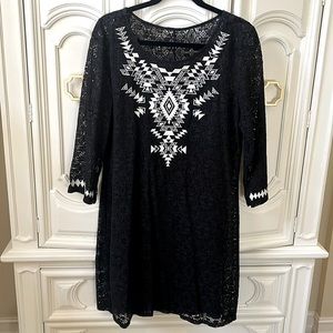 EXPRESS BLACK LACE DRESS size L
